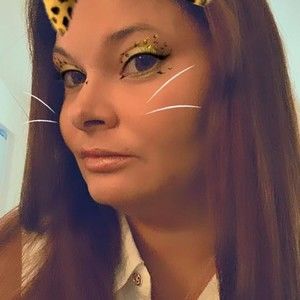 Meet your Posher, Alesia